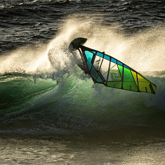 Patrik 5-Wave action