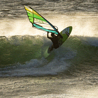 Patrik 5-Wave action