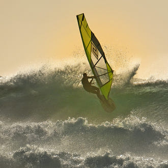Patrik 4-Wave LTD action